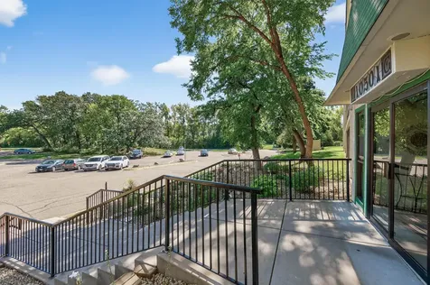 10501 Cedar Lake Road Minnetonka MN 55305