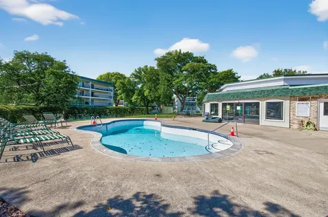 10501 Cedar Lake Road Minnetonka MN 55305