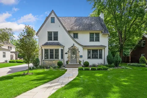 4517 Wooddale Avenue Edina MN 55424