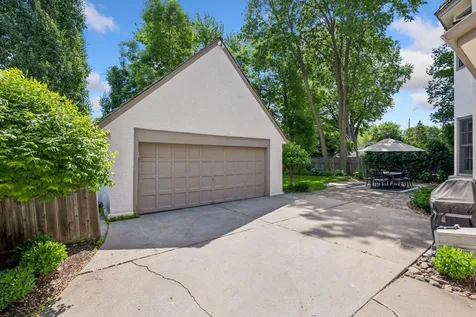 4517 Wooddale Avenue Edina MN 55424