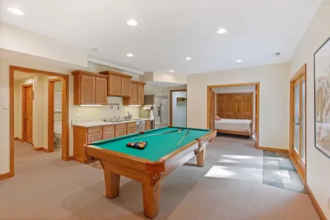 16140 46th Avenue N Plymouth MN 55446
