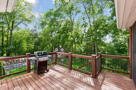 16140 46th Avenue N Plymouth MN 55446