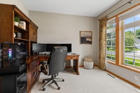 20670 Hazelwood Trail Lakeville MN 55044
