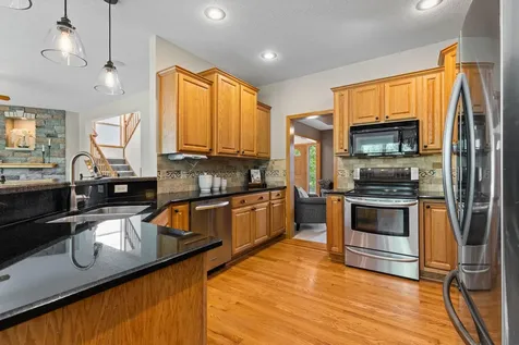 20670 Hazelwood Trail Lakeville MN 55044