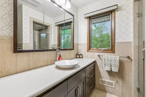 10110 Oak Shore Drive Lakeville MN 55044