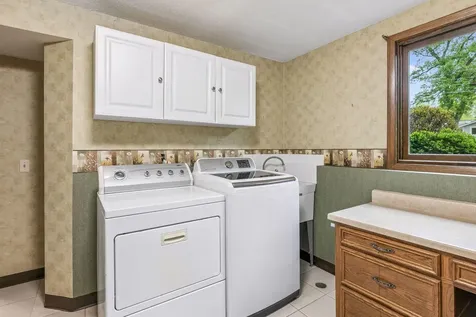 10110 Oak Shore Drive Lakeville MN 55044