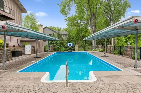 10110 Oak Shore Drive Lakeville MN 55044