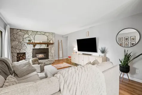 20843 Iteri Avenue Lakeville MN 55044