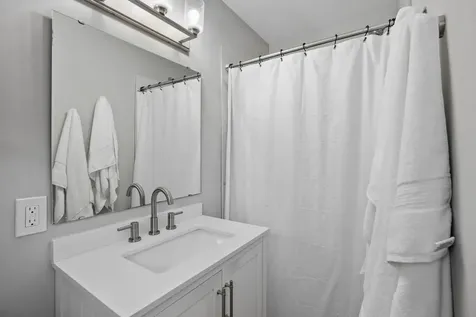 20843 Iteri Avenue Lakeville MN 55044