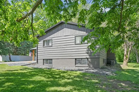 20843 Iteri Avenue Lakeville MN 55044