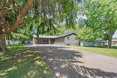 20843 Iteri Avenue Lakeville MN 55044