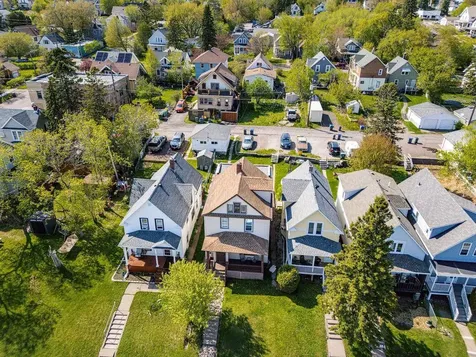 713 E 7th Street Duluth MN 55805