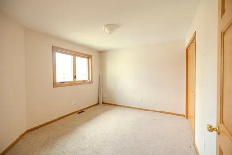 2 Line Drive Morris MN 56267