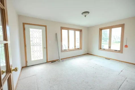 2 Line Drive Morris MN 56267