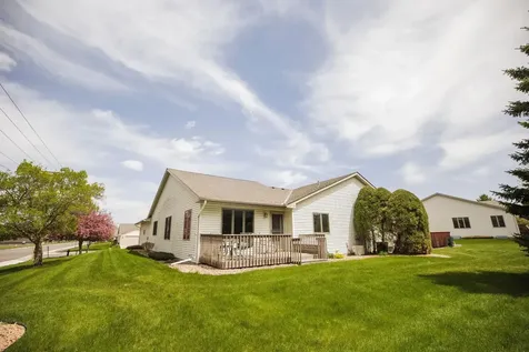 2 Line Drive Morris MN 56267