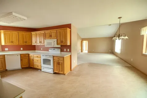2 Line Drive Morris MN 56267