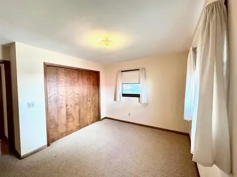 207 N Pine Street Caledonia MN 55921
