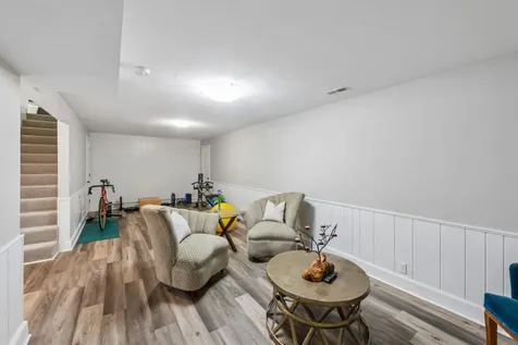 930 Dakota Avenue Long Lake MN 55356
