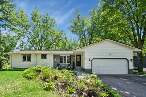 930 Dakota Avenue Long Lake MN 55356