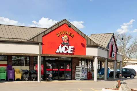 930 Dakota Avenue Long Lake MN 55356
