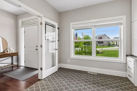 3224 Symphony Court Chaska MN 55318