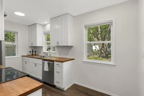 2704 Georgia Avenue S Saint Louis Park MN 55426