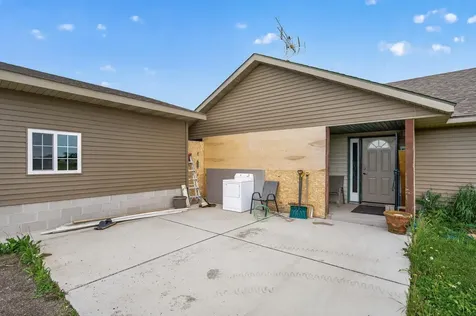 7725 Dolphin Road Princeton MN 55371