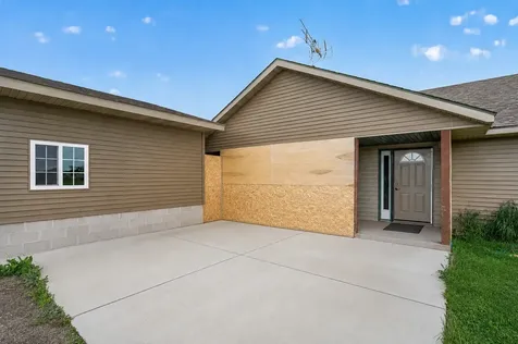 7725 Dolphin Road Princeton MN 55371