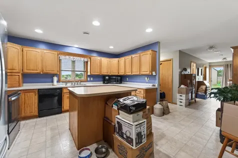 7725 Dolphin Road Princeton MN 55371