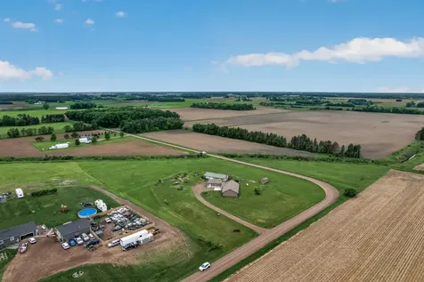 7725 Dolphin Road Princeton MN 55371