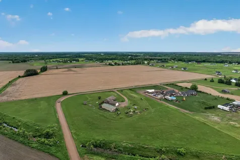 7725 Dolphin Road Princeton MN 55371