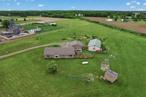 7725 Dolphin Road Princeton MN 55371