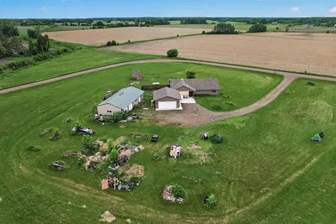 7725 Dolphin Road Princeton MN 55371