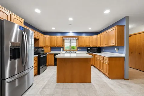 7725 Dolphin Road Princeton MN 55371