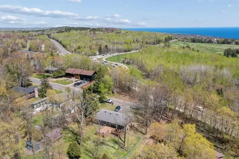 1501 Woodbury Lane Duluth MN 55803