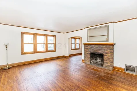 1454 10th Street N Fargo ND 58102