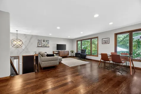 7191 Frontier Trail Chanhassen MN 55317