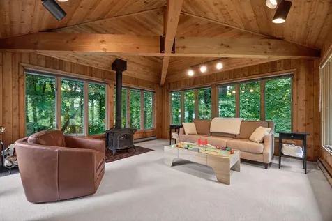 7191 Frontier Trail Chanhassen MN 55317