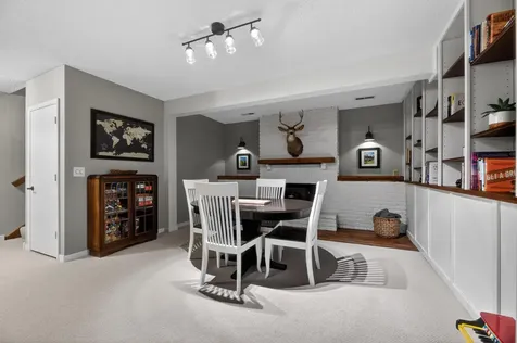 7191 Frontier Trail Chanhassen MN 55317