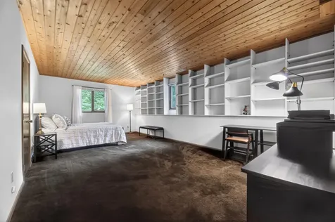 7191 Frontier Trail Chanhassen MN 55317