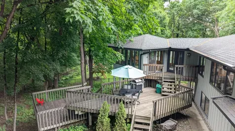 7191 Frontier Trail Chanhassen MN 55317