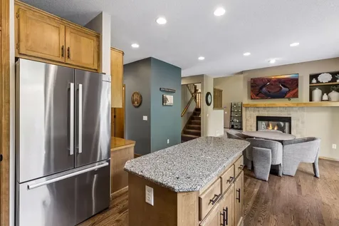 3362 Charleston Drive Woodbury MN 55129