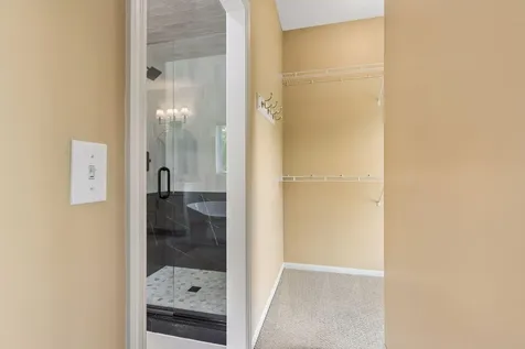 3362 Charleston Drive Woodbury MN 55129