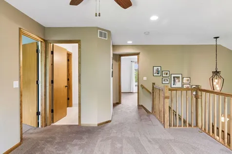 3362 Charleston Drive Woodbury MN 55129