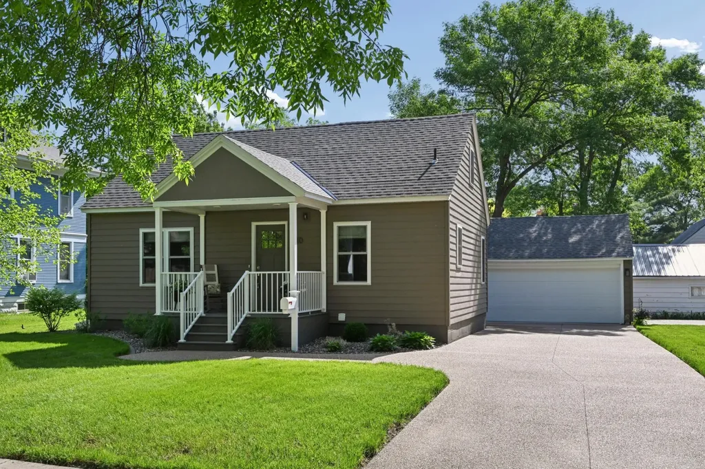 210 N Gilman Avenue Litchfield MN 55355