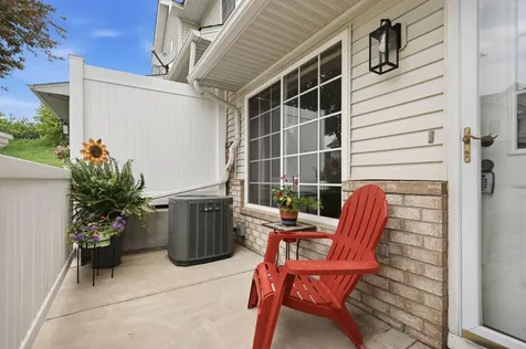 8630 Quarry Ridge Lane Woodbury MN 55125