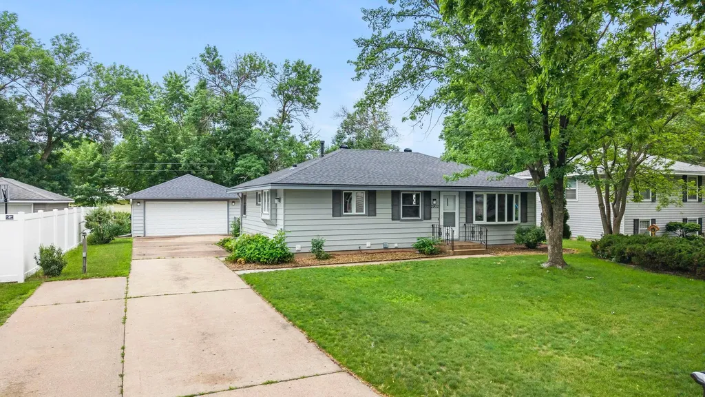 2900 115th Lane NW Coon Rapids MN 55433