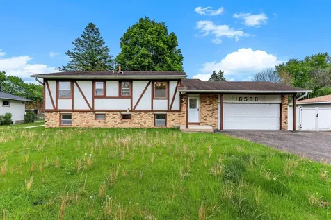 16500 Foliage Avenue W Rosemount MN 55068