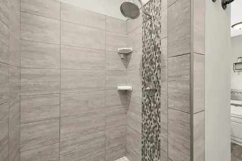 8662 240th Street E Lakeville MN 55044