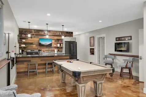 8662 240th Street E Lakeville MN 55044